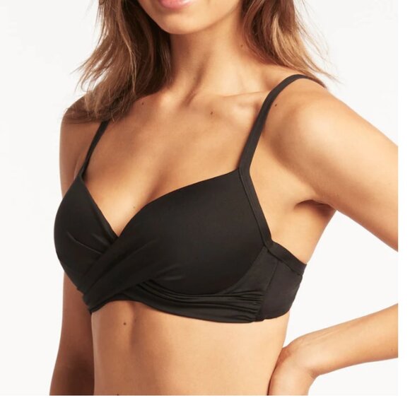 NWT Sea Level Swim Underwire Bikini Top Black Twisted Cross Front US Size 8 - Picture 2 of 12